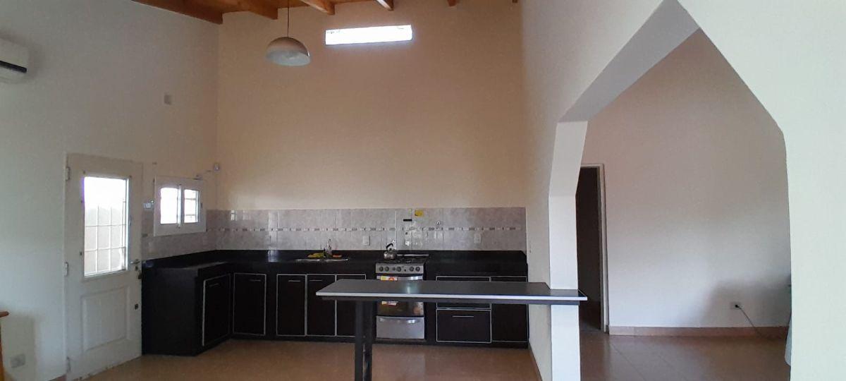Foto de PLOTTIER CASA EN VENTA Bº Los Aromos, imagen 2