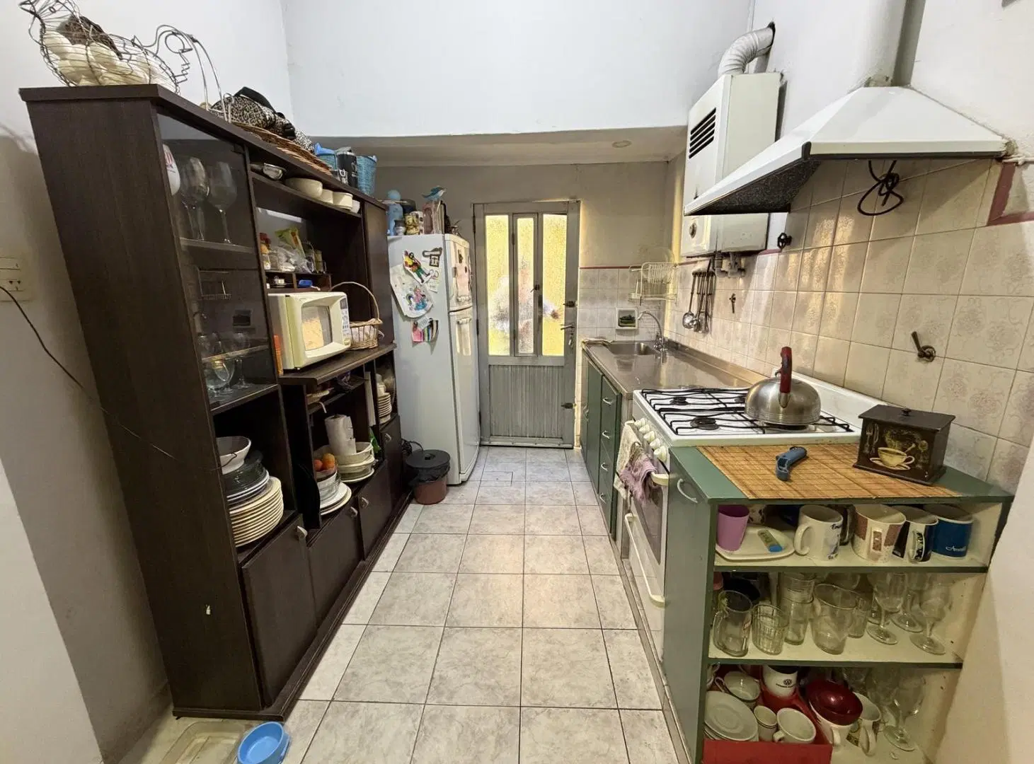 Casa + local comercial + 2 dormitorios + Santa Fe 2
