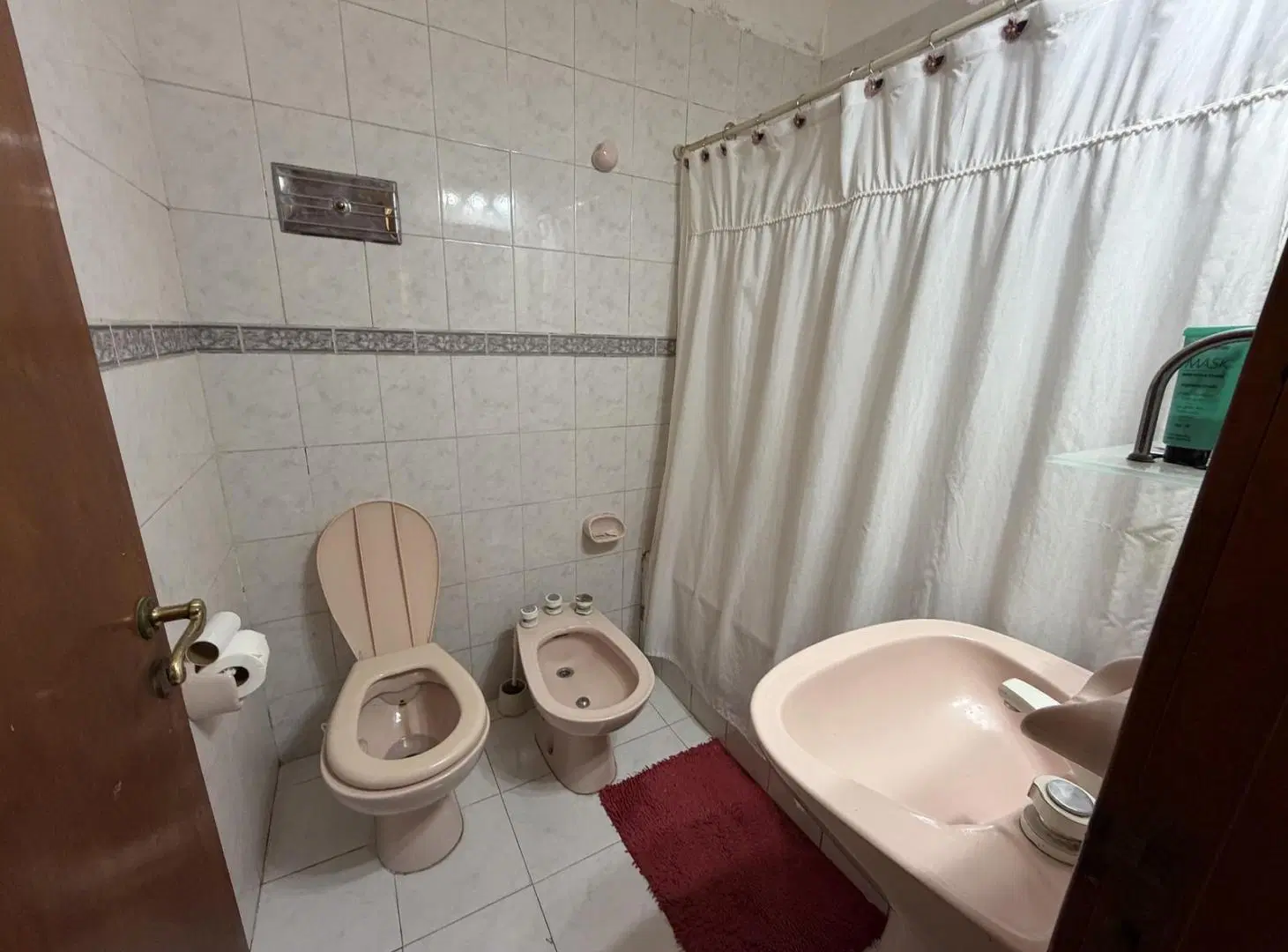 Casa + local comercial + 2 dormitorios + Santa Fe 4