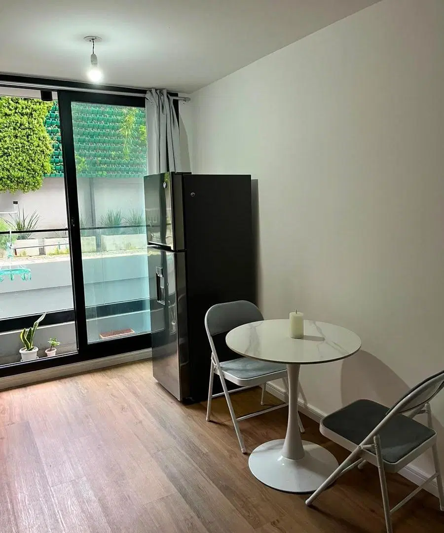 Alquiler Apartamento Monoambiente, en Parque Rodó 4