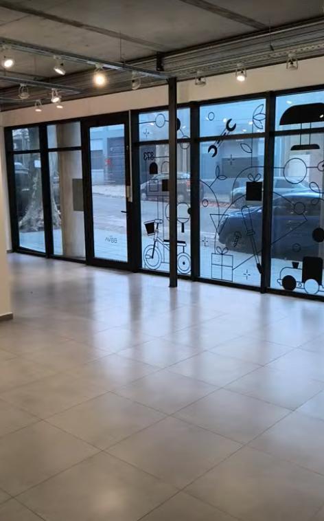 Foto de Alquiler Local Comercial - Parque Rodó, imagen 1