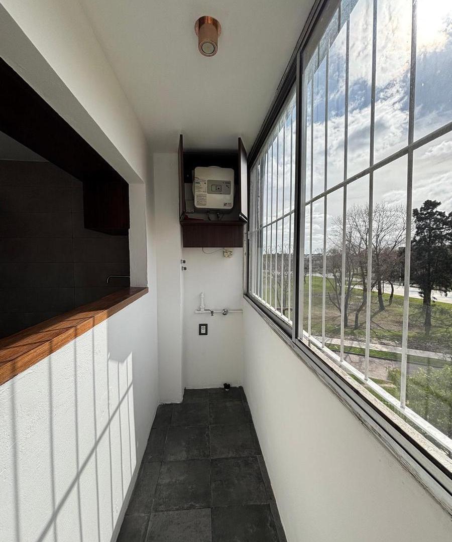 Foto de Alquiler Apartamento 2 dormitorios en Villa Española, imagen 5