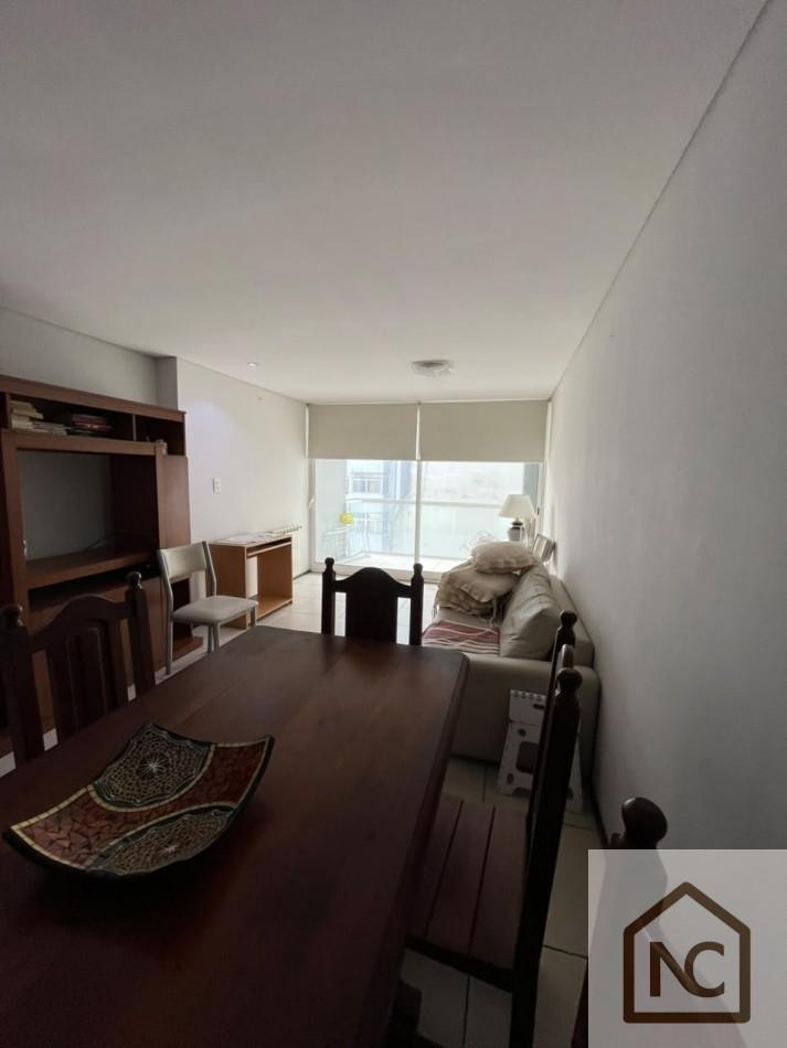 Foto de Departamento Dos Ambientes en Venta Plaza Mitre, imagen 2