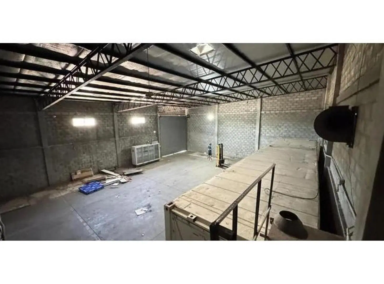 VENDE GALPÓN COMERCIAL 1527 MTS2 EN GRAL RODRIGUEZ 4