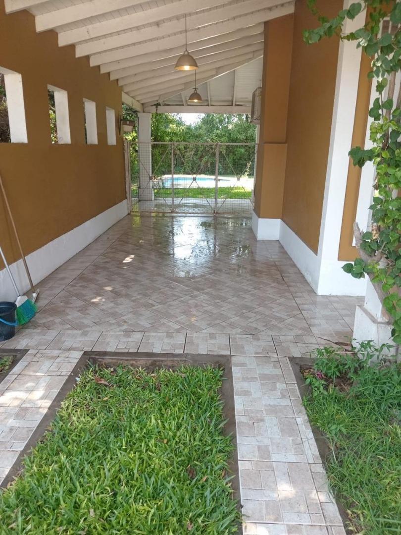 Foto de VENTA CASA 6 AMB EN JARDINES DE ESCOBAR-PILETA -COCH-QUINCHO, imagen 3
