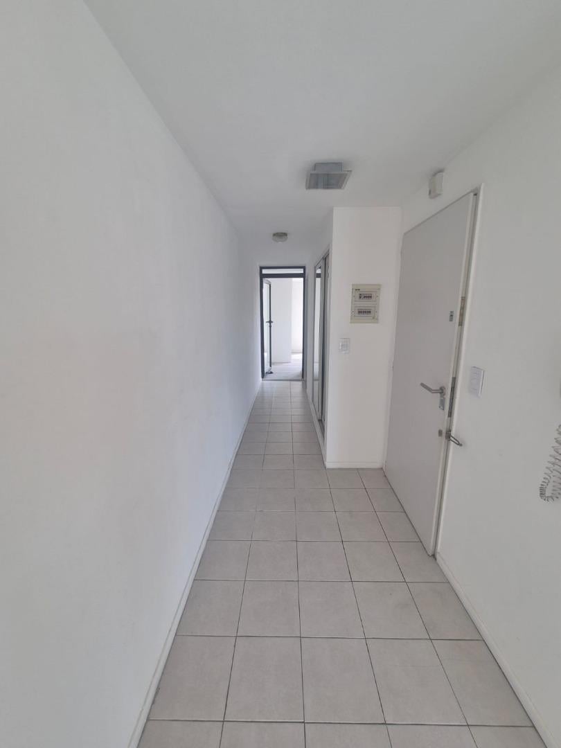 Foto de VENTA DEPARTAMENTO 2 AMBIENTES SEMIPISO EN BALVANERA, imagen 5