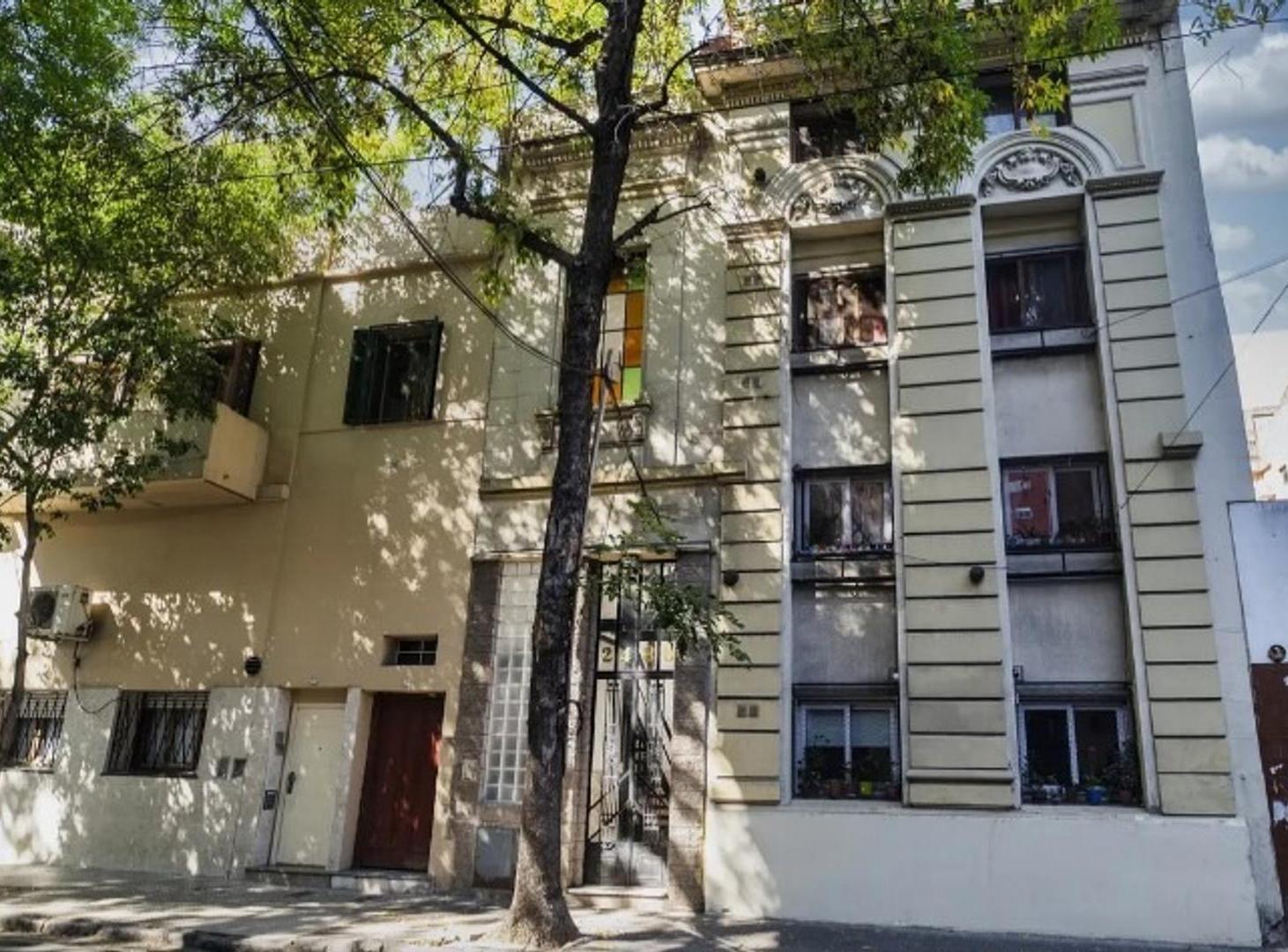 Foto de VENTA PH DÚPLEX 3 AMBIENTES CON PATIO PROPIO BALVANERA, imagen 2