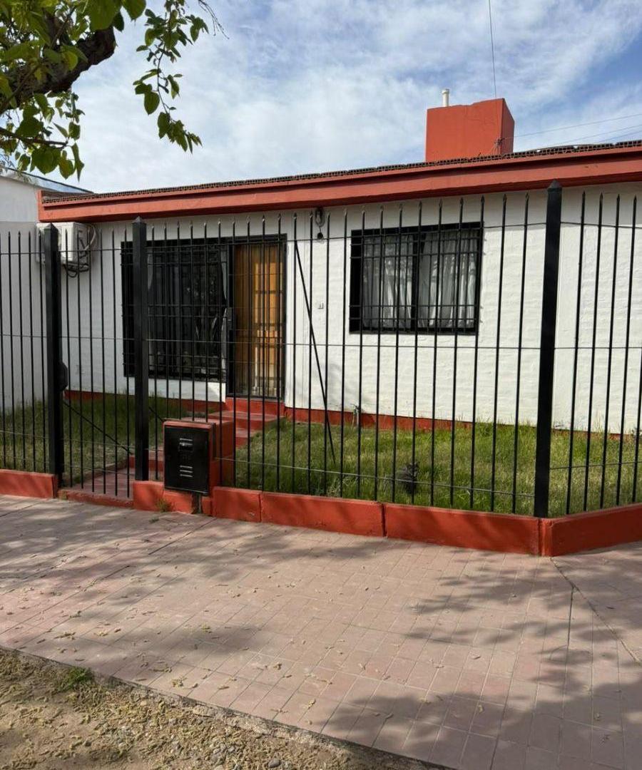Foto de CASA EN VENTA. BARRIO CEMENTISTA 1, imagen 1