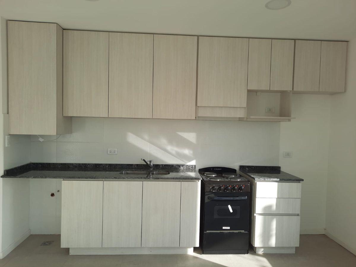 Foto de SE ALQUILA DEPARTAMENTO EN GODOY CRUZ, imagen 4
