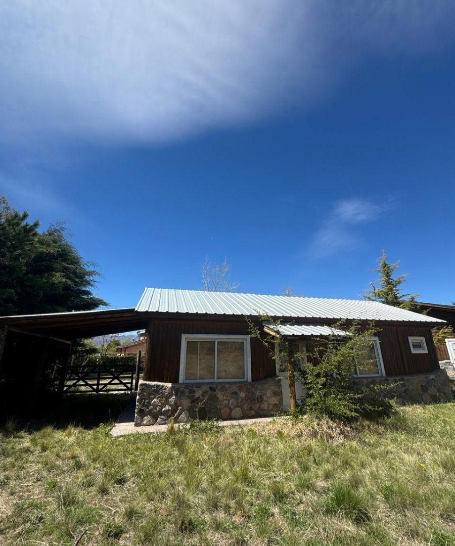 Complejo en VENTA – Cabañas 300 m2 + Lotes 2.900 m2 – Las Carditas- Potrerillos, Mendoza