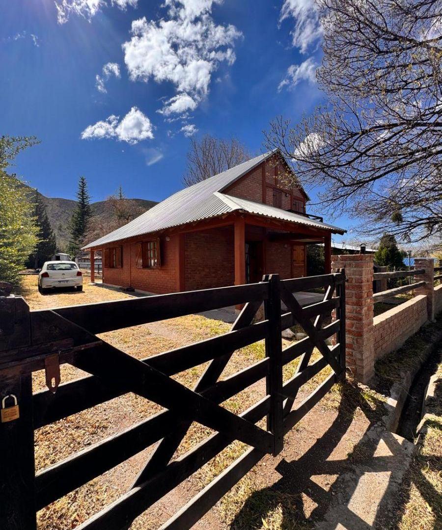 Foto de 2 LOTES INDEPENDIENTES CON ESCRITURA | 2 DUPLEX + CASA CON QUINCHO Y, imagen 1