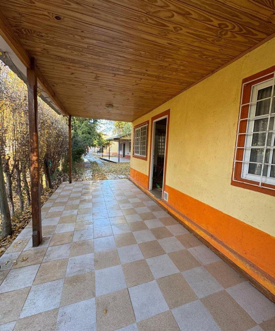 Foto de COMPLEJO TURISTICO DE MONTAÑA 3 CABAÑAS EN VENTA FRENTE AL CERRO EL, imagen 2