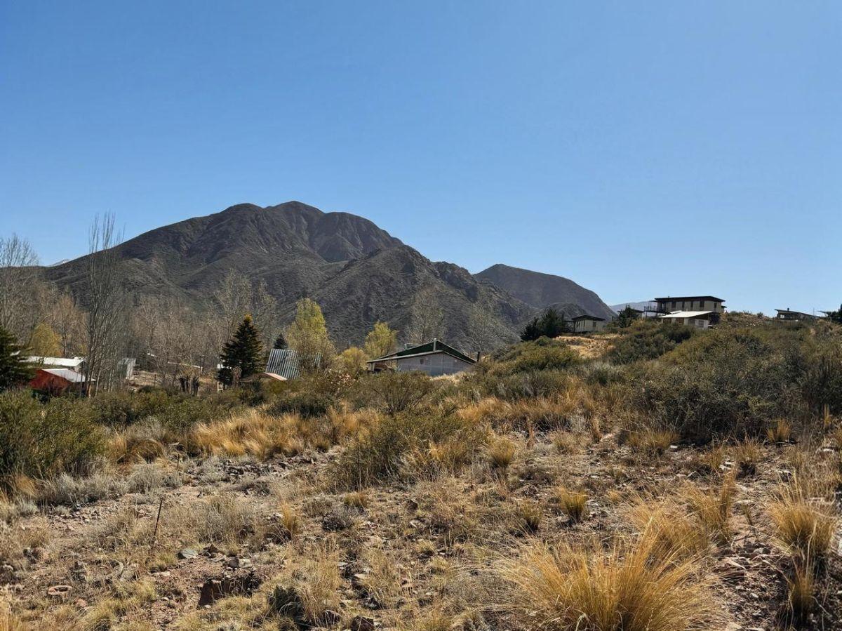 Foto de LOTE EN ESQUINA DE 2.042 M2 CON VISTAS A LA MONTAÑA | EL SALTO |, imagen 1