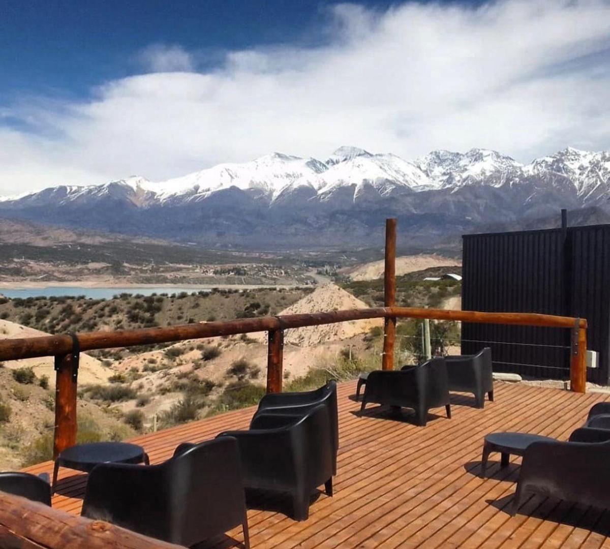 Foto de COMPLEJO TURÍSTICO EN VENTA SOBRE RUTA 7 | 5 HABITACIONES | VISTAS AL, imagen 4