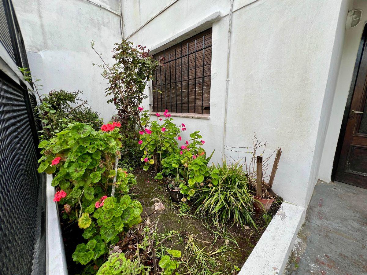 Foto de Casa de dos dormitorios y cochera, imagen 2