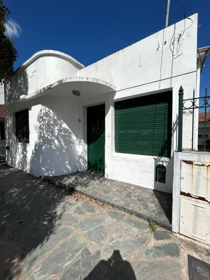 Foto de DOS PH EN BLOCK. 3 Y 4 AMBIENTES. ENTRADA PARA AUTO. SAN JOSE., imagen 3