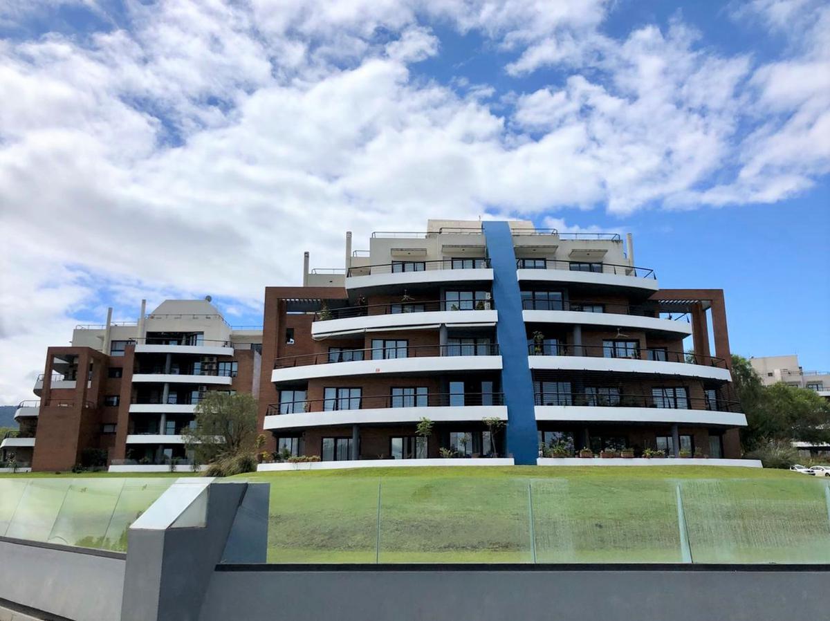 ALQUILER DUPLEX PREMIUM 3 DORM EN TERRAZAS PARK YERBA BUENA