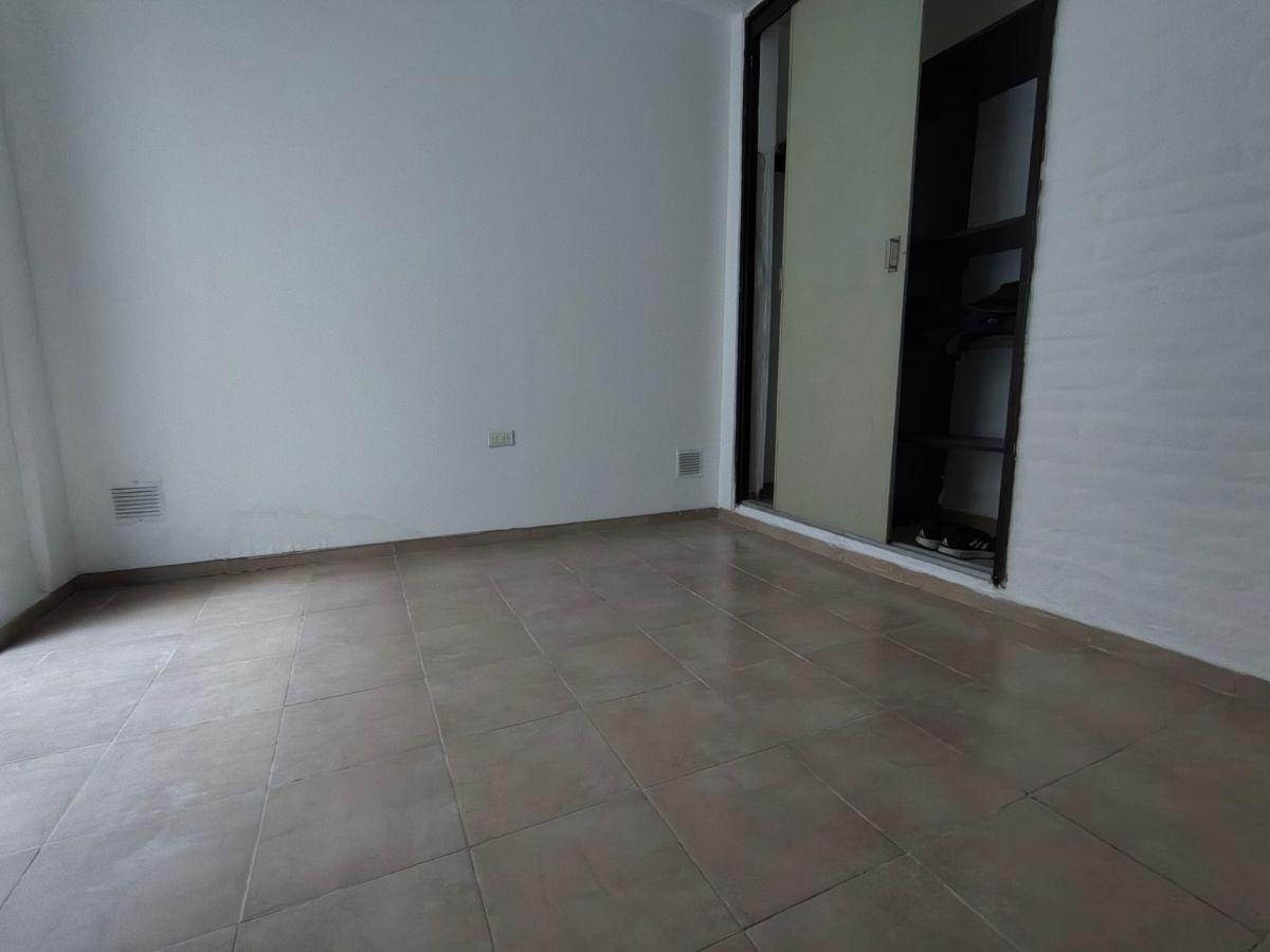 Foto de ALQUILER DE DEPARTAMENTO EN CALLE ARTURO M BAS 329 B° CENTRO, imagen 2