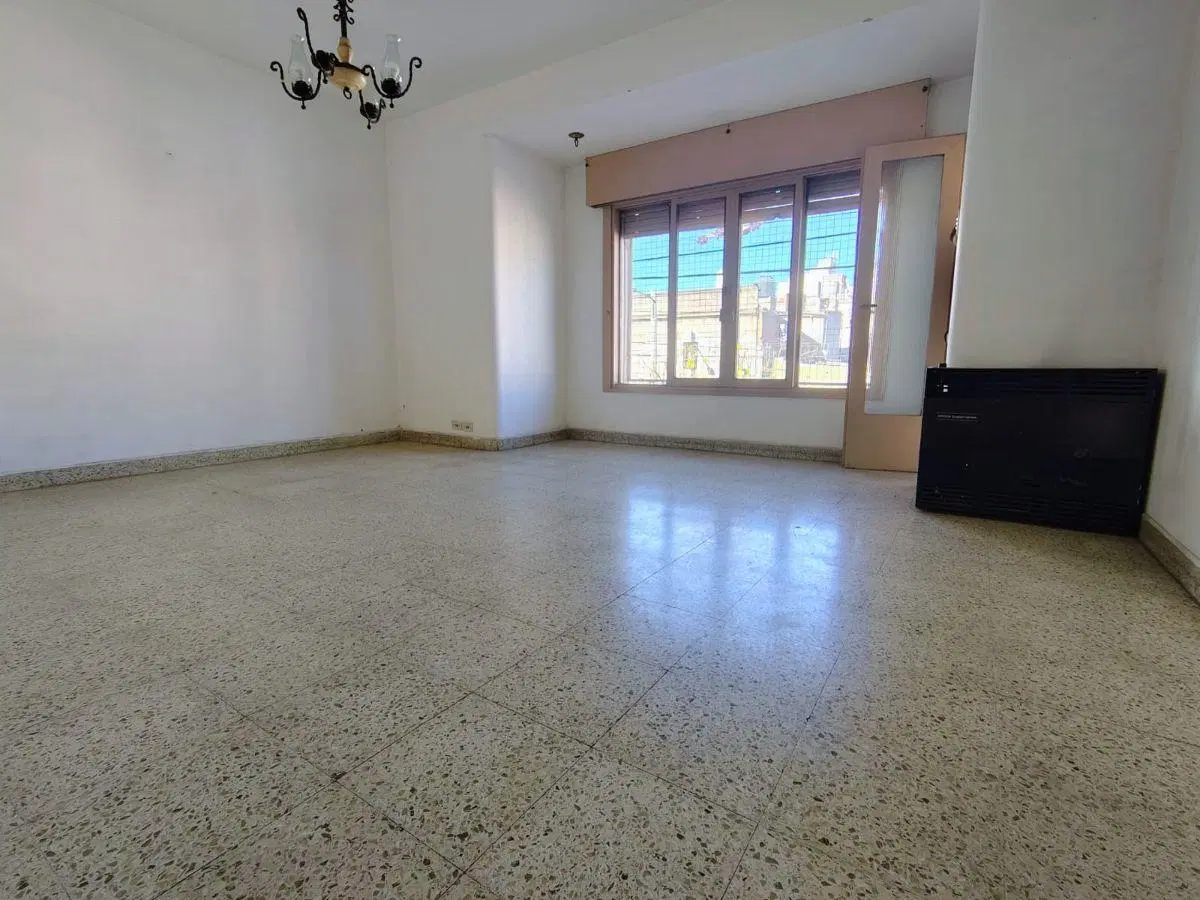 DEPARTAMENTO EN VENTA CALLE SANTA ROSA 2218 PA 4