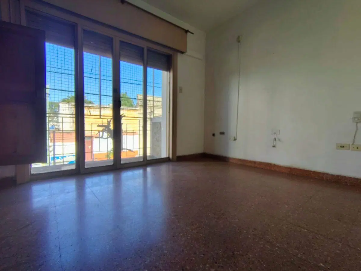 DEPARTAMENTO EN VENTA CALLE SANTA ROSA 2218 PA 3