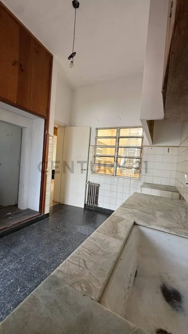 CASA EN VENTA: UBICACION INMEJORABLE EN VENADO TUERTO 4