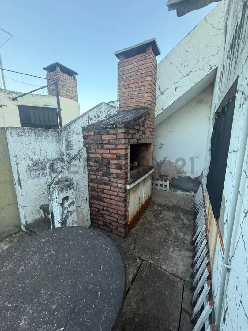 CASA PARA RECICLAR EN VENTA 3