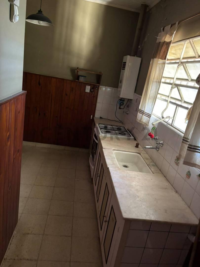 Foto de Casa en venta con cochera en pleno centro, imagen 1
