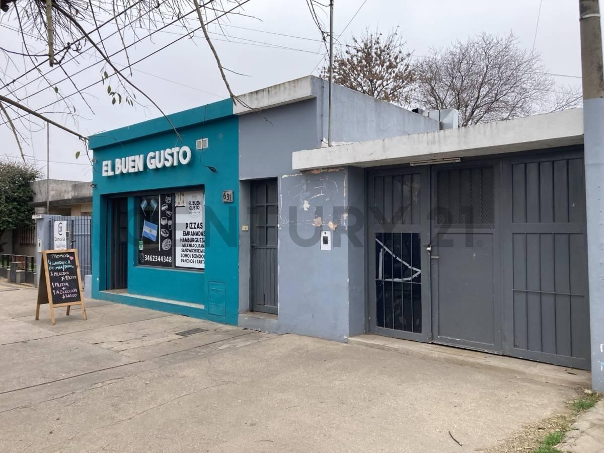 Foto de Casa con Local Comercial Rentado sobre lote de 428,75 m² | Excelente, imagen 1