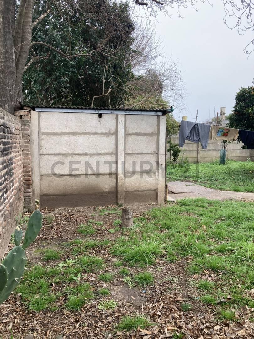 Foto de Casa con Local Comercial Rentado sobre lote de 428,75 m² | Excelente, imagen 2