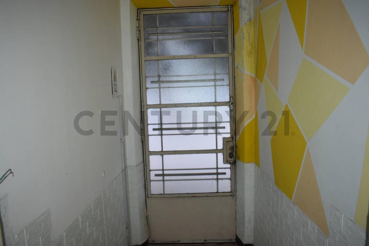 Foto de Casa de dos plantas en venta - Barrio centro II, imagen 2