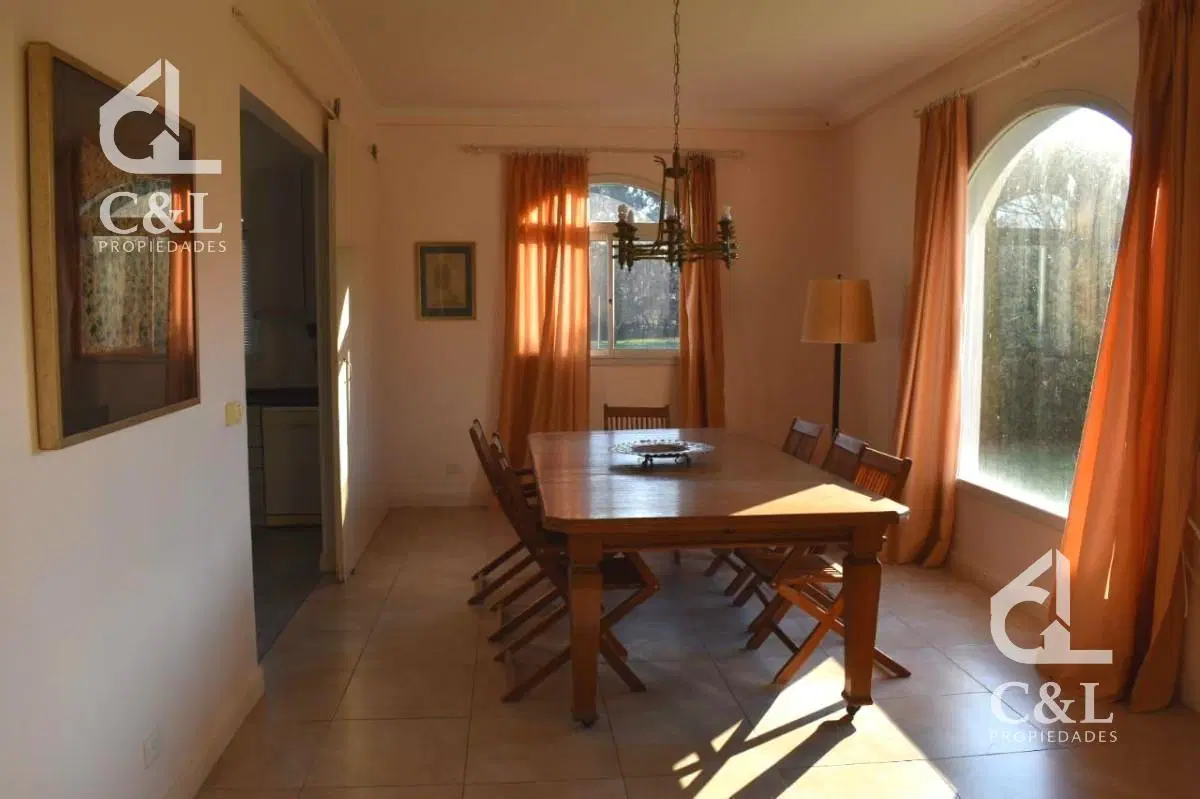 Casa en Estancia Benquerencia 3