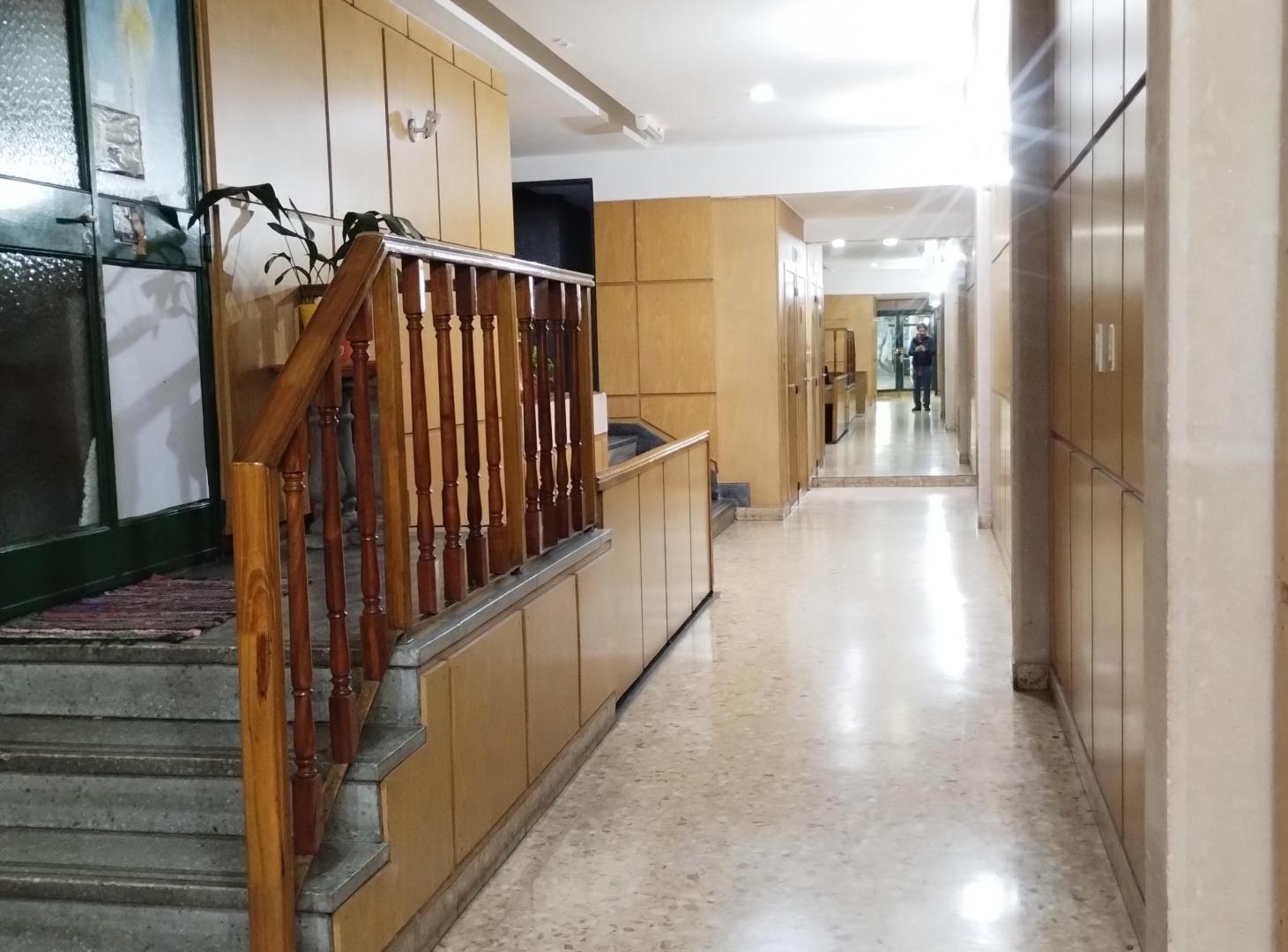 Foto de COMFORTABLE MONOAMBIENTE EN SAN NICOLAS, CERCA DE SUBTE B Y SUBTE D, imagen 5