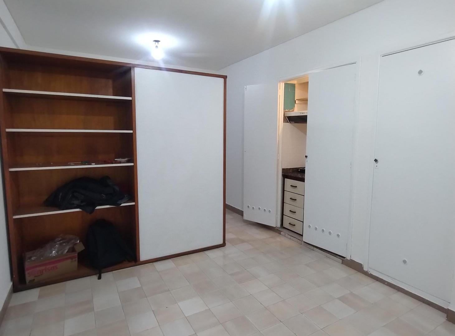 Foto de COMFORTABLE MONOAMBIENTE EN SAN NICOLAS, CERCA DE SUBTE B Y SUBTE D, imagen 2