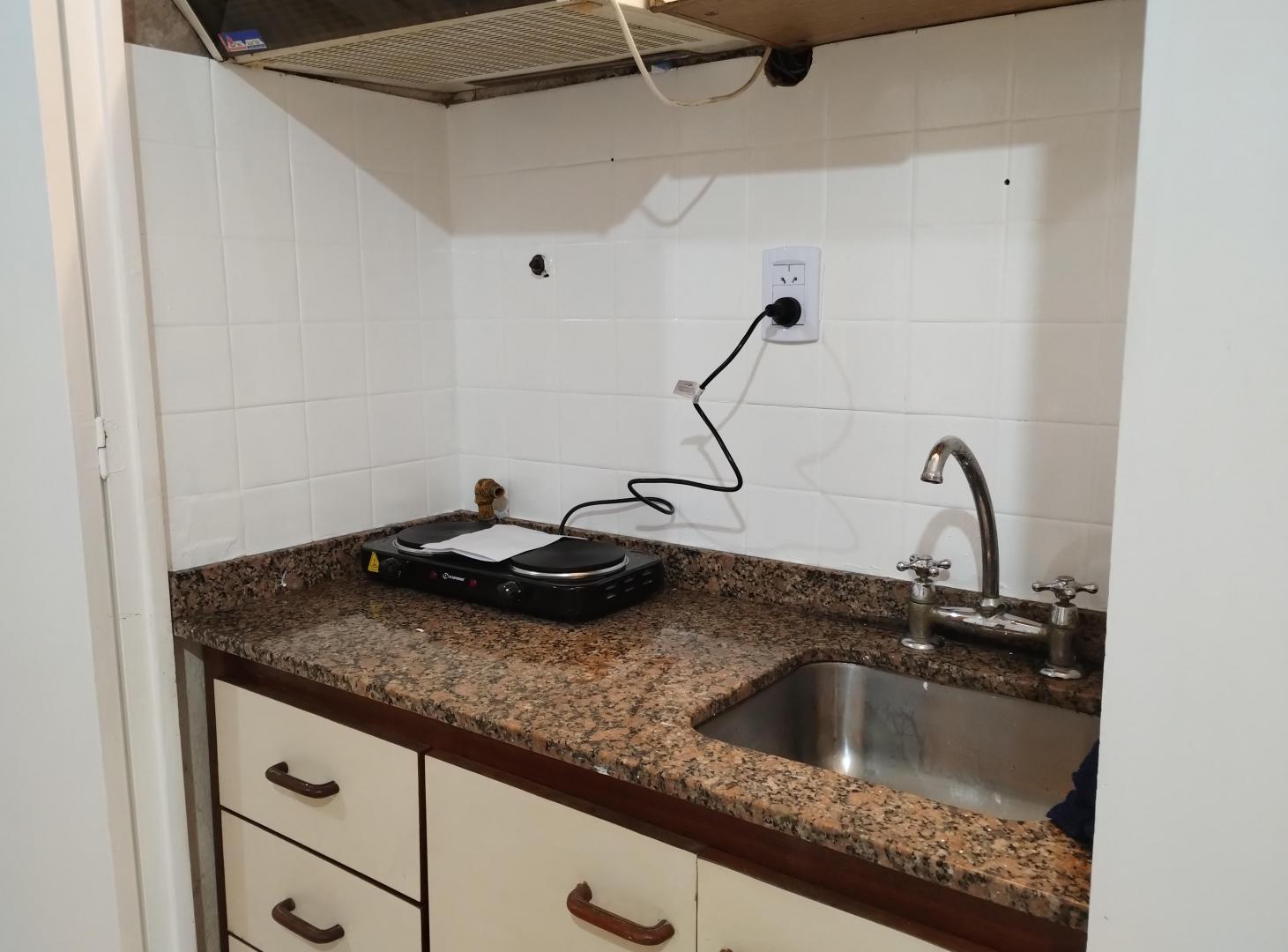 Foto de COMFORTABLE MONOAMBIENTE EN SAN NICOLAS, CERCA DE SUBTE B Y SUBTE D, imagen 4