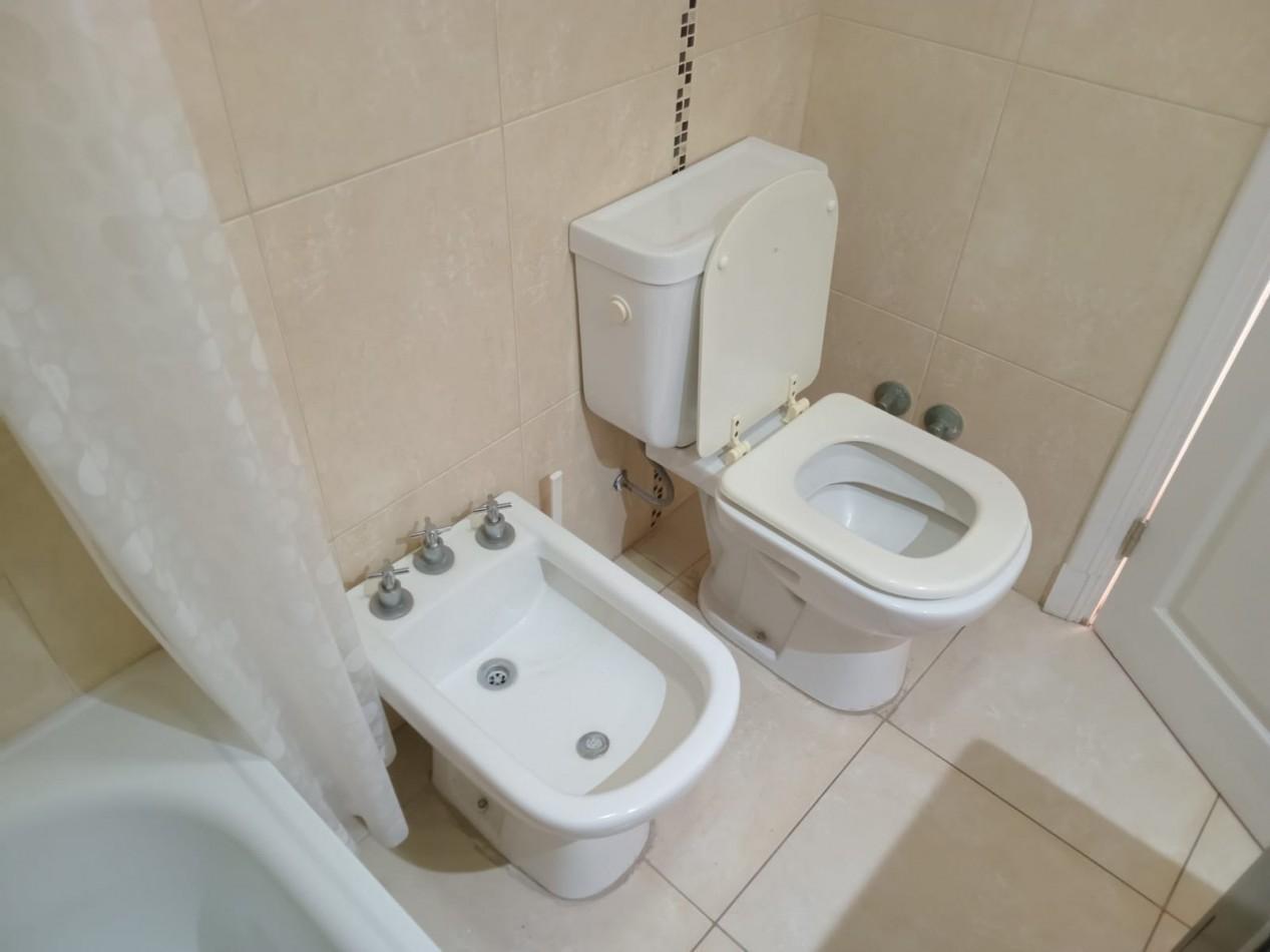 Foto de Semipiso 3 ambientes con cochera cubierta - amoblado - Plaza Mitre, imagen 3