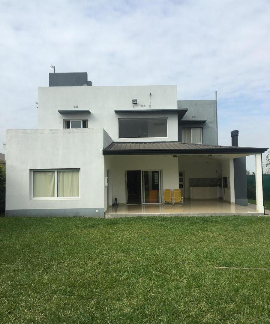 Foto de Venta Casa Barrio Privado s/ Camino del Perú, imagen 3