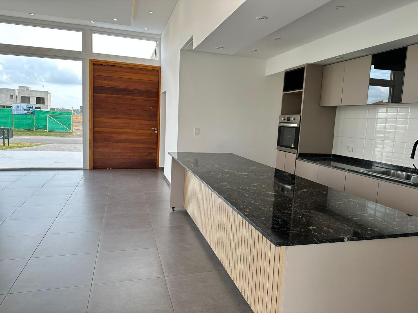 Foto de Venta de casa en Lagos de San Eliseo, imagen 2