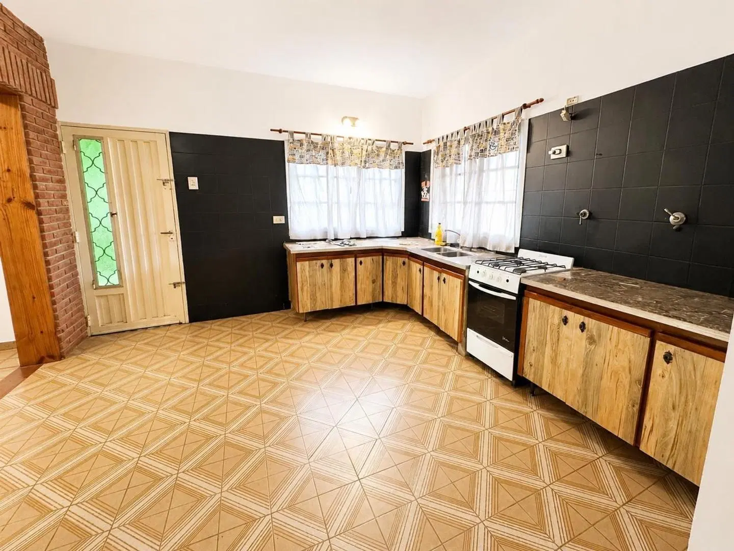 Casa centrica en San Vicente 8