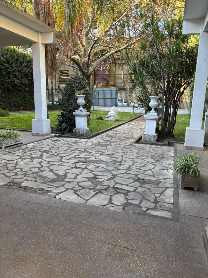 Foto de OPORTUNIDAD PARA INVERSORES-LOTE EN CENTRO DE SAN MARTIN, imagen 3