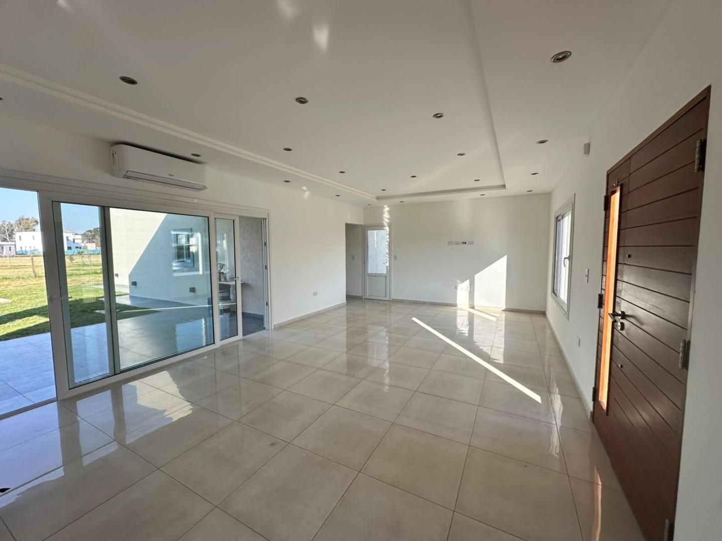 Foto de VENTA- Casa en Santa Ines-Posibilidad de financiación, imagen 2