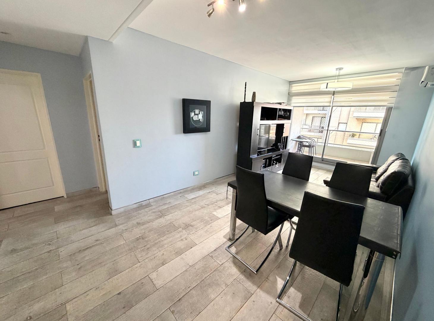 Foto de VENTA DPTO 3 AMBIENTES PISO ALTO CON BALCÓN Y COCHERA TORRE BRISAS, imagen 5
