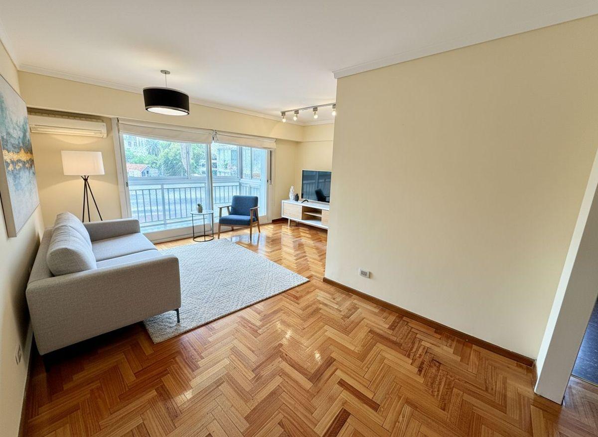 VENTA SEMIPISO 4 AMB CON BALCÓN, COCHERA Y BAULERA