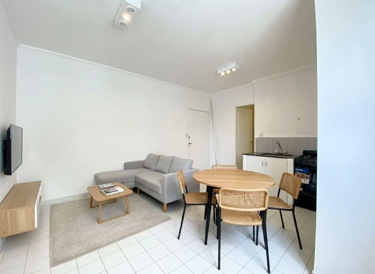 VENTA DPTO MONOAMBIENTE PISO ALTO MUY LUMINOSO 5