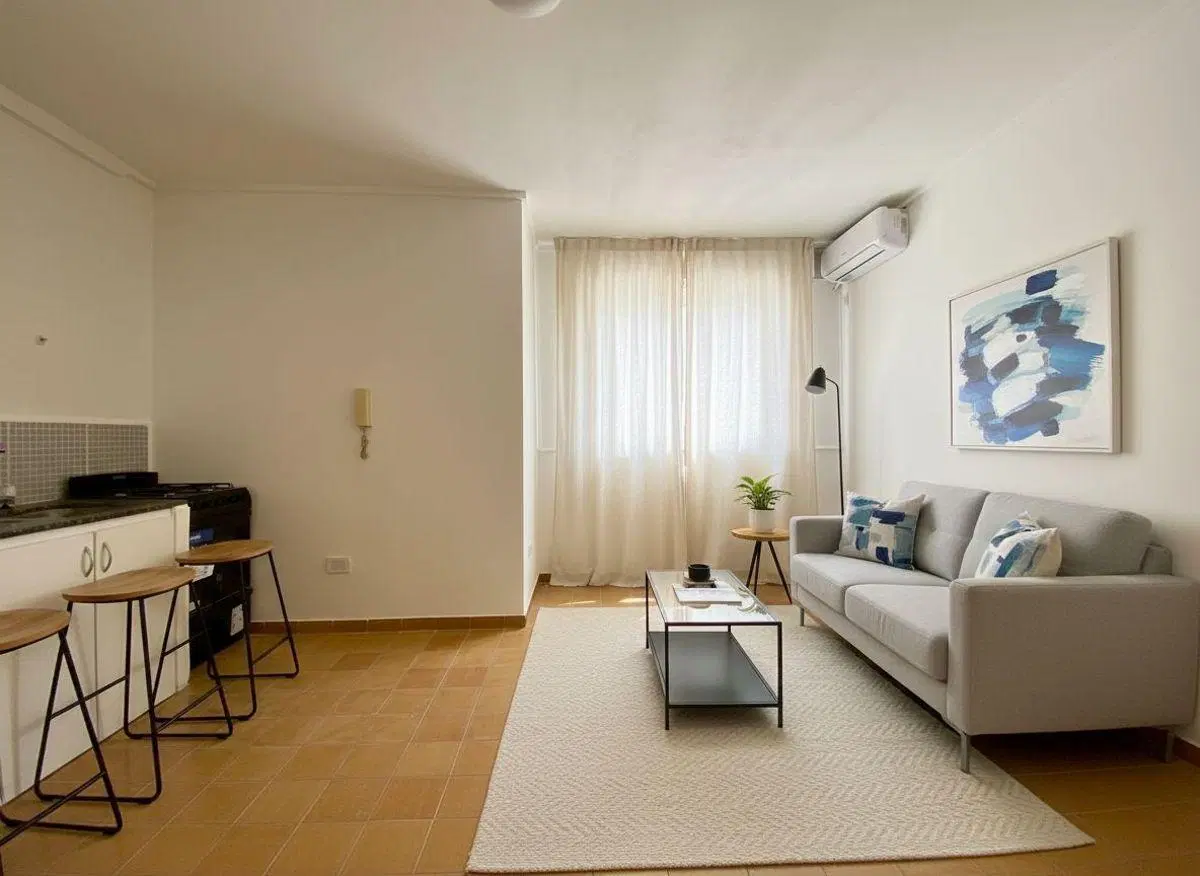 VENTA DPTO MONOAMBIENTE PISO ALTO MUY LUMINOSO 2