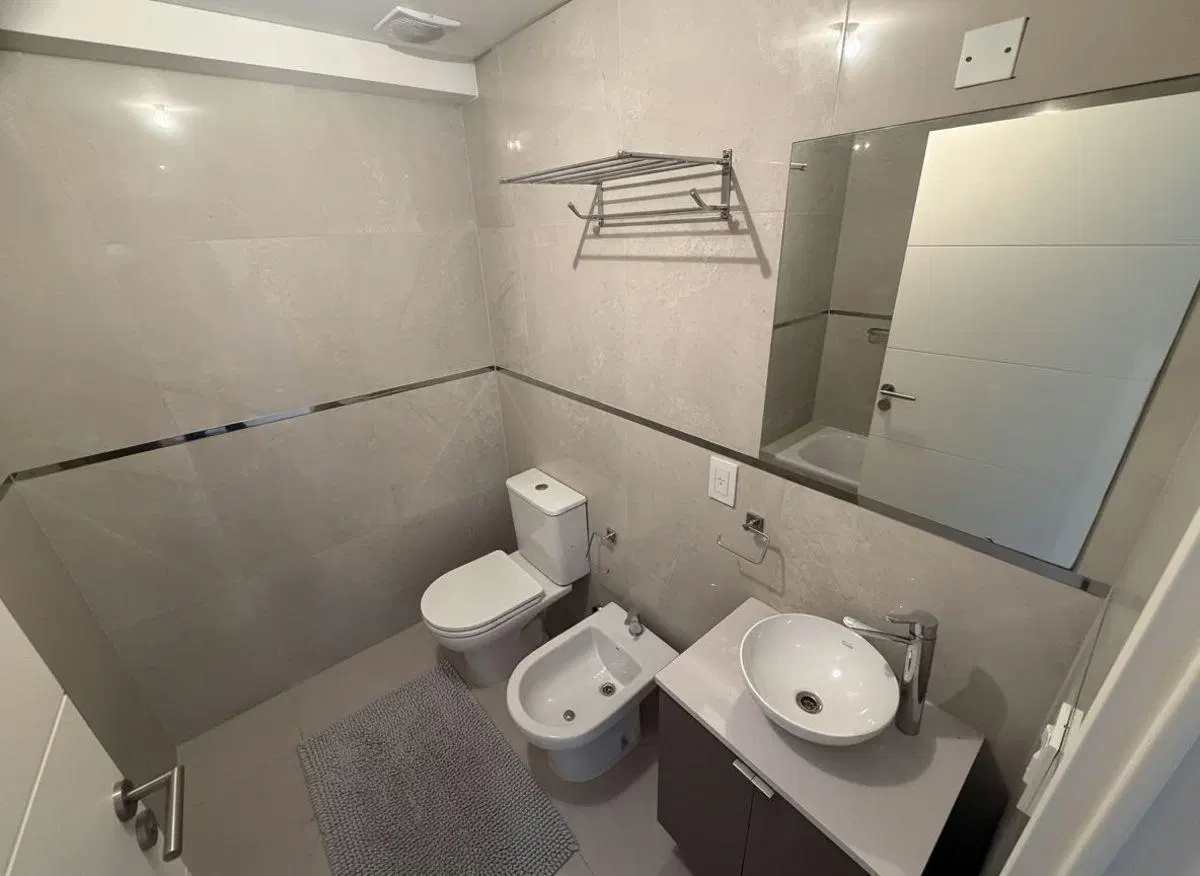 MONOAMBIENTE LUMINOSO CON BALCÓN Y AMENITIES 5