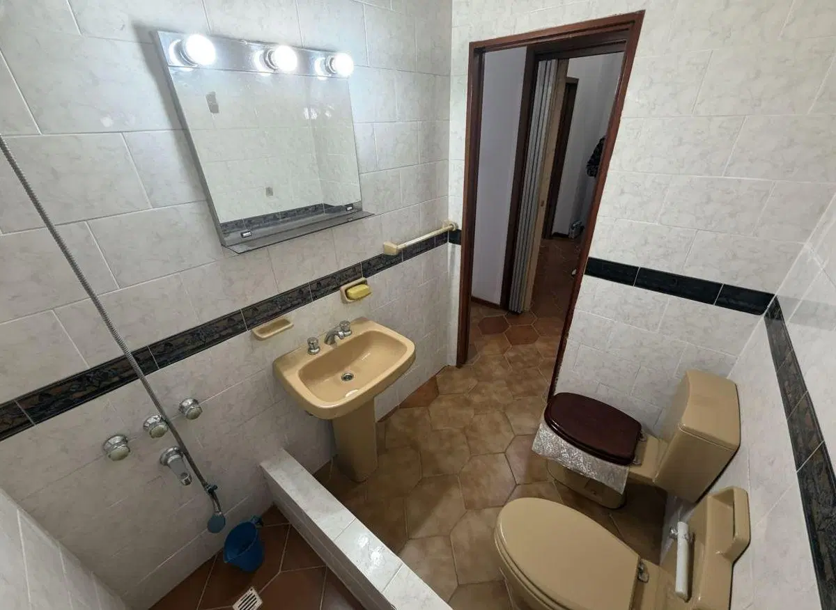 VENTA PH 3AMB LUMINOSO CON PATIO Y LAVADERO 2