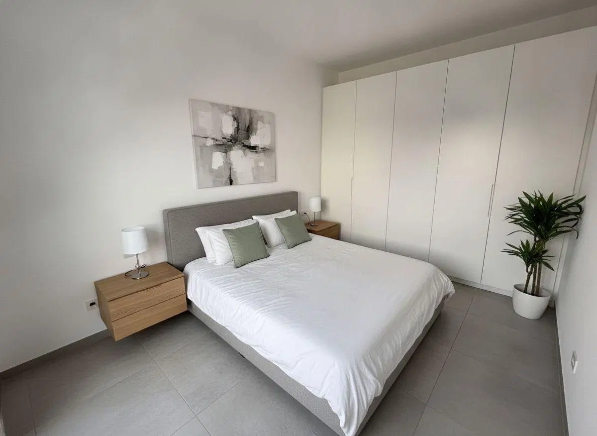 VENTA PH 2 AMB  MUY LUMINOSO CON PATIO Y GRAN TERRAZA REFACCIONADO A NUEVO 5