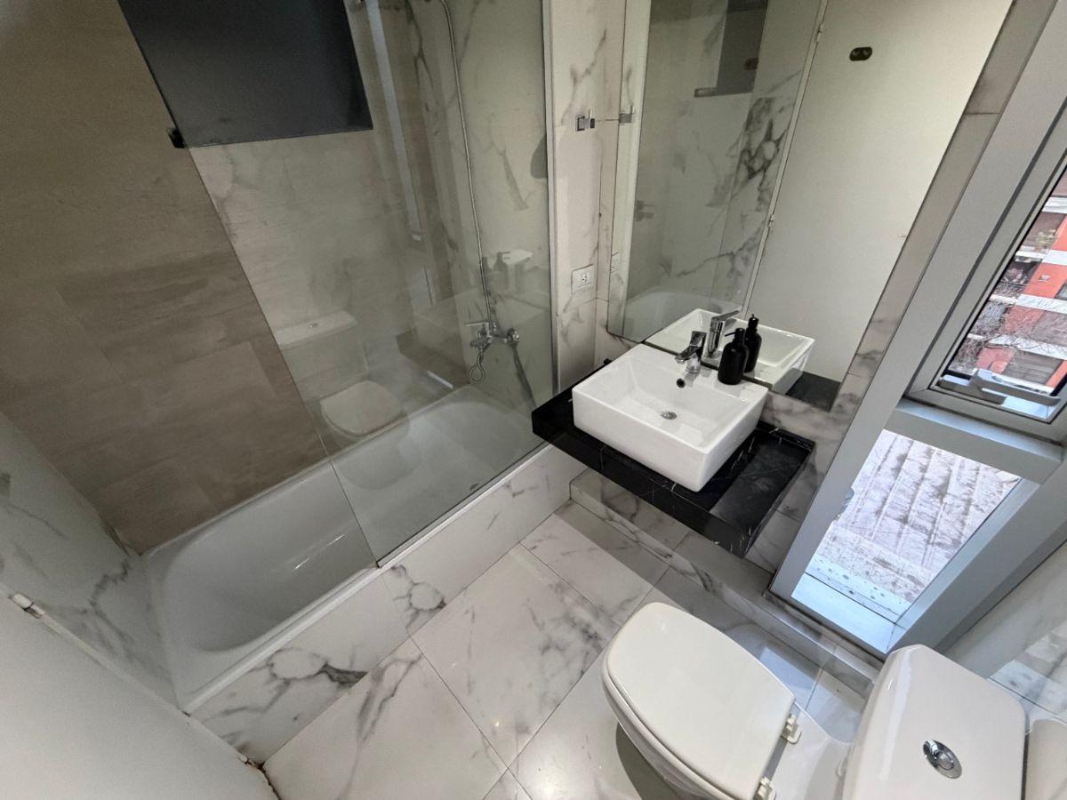 Foto de ALQUILER DPTO 2 AMB AMPLIO LUMINOSO CON BALCÓN, FULL AMENITIES Y, imagen 1