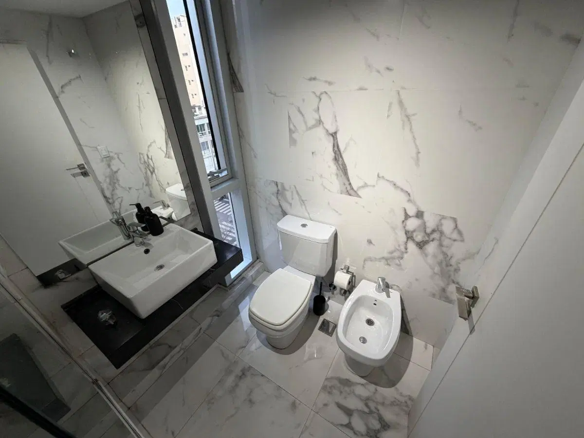 ALQUILER DPTO 2 AMB PISO ALTO CON BALCÓN, FULL AMENITIES Y SEGURIDAD 3