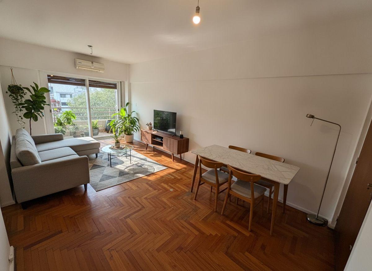 Foto de VENTA DEPTO 2 AMBIENTES LUMINOSO CON BALCÓN Y LAVADERO EN BELGRANO, imagen 1